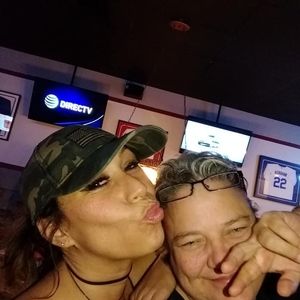 Meet your Posher, Brenda